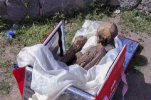 காணாமல் போன பிறகு அமேசான் காட்டில் 31 நாட்கள் உயிர் வாழ்ந்த நபர்