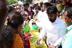வாட்டர் டேங்க் கிடங்கில் தீ விபத்து