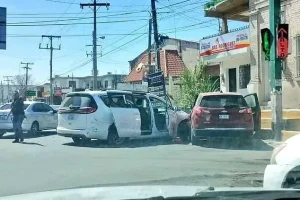 டொராண்டோவில் நபர் ஒருவர் கும்பலால் தாக்கப்பட்டு படுகொலை
