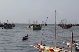 கனடாவில் வீட்டு வன்முறையை தீர்க்கச் சென்ற பொலிஸாருக்கு நேர்ந்த கதி!