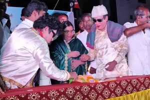 அமெரிக்காவில் பீச் சிட்டியில் துப்பாக்கிச்சூடு சம்பவங்களுக்குப் பிறகு அவசர நிலை, ஊரடங்கு உத்தரவு பிறப்பிக்கப்பட்டுள்ளது