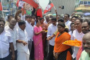 ஸ்பெயினில் காட்டுத்தீ 4,000 ஹெக்டேர் எரிந்து நாசம்: 1,500 குடியிருப்பாளர்கள் வெளியேற்றம்