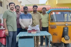 அரசு பேருந்து பின்புறம் மோதியதில் பெண்மணி மரணம்