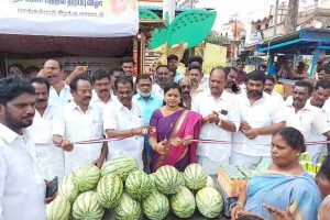 வீட்டு காவலுக்கு மாற்றப்பட்ட ஆண்ட்ரூ டேட் மற்றும் டிரிஸ்டன் டேட்
