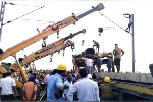பிரபல ரவுடி வினோத் வெட்டிக் கொலை