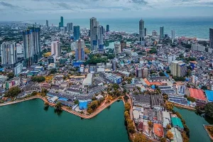 இலங்கையில் அதிர்ச்சி – படங்களை அனுப்பிய பெண்ணுக்கு நேர்ந்த கதி