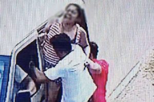 சூடானில் இருந்து வெளியேறும் வெளிநாட்டவர்கள்