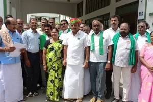 மாணவ மாணவிகள் அவதி