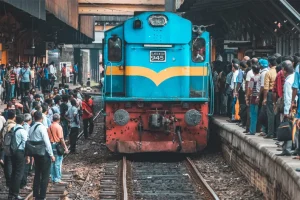 அறுவை சிகிச்சை செய்து கொண்ட பத்து பேருக்கு பார்வை பலவீனம்