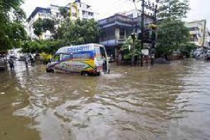 திருமணமத்திற்கு தயாராகிய பெண் மீது அசிட் வீச்சு!