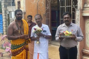 உக்ரைன் மற்றும் பிரான்ஸ் ஜனாதிபதிகள் இடையே பாரிஸில் பேச்சுவார்த்தை