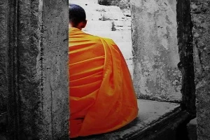 உக்ரைன் கொடியை பிடிங்கிய ரஷ்ய பிரதிநிதியால் உச்சிமாநாட்டில் பதற்றம்!