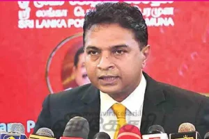 இலங்கையில் நிலவும் சீரற்ற காலநிலையால், நூற்றுக்கும் மேற்பட்ட குடும்பங்கள் பாதிப்பு!