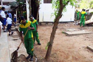 ஜெர்மனியில் 17 வயதுடைய மகனை கொலை செய்த தாய்