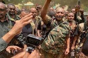 படுக்கையில் கொடூரமாக  கிடந்த 3 வயது சிறுவன்- அதிர்ச்சியில் உறைந்த பொலிஸார்