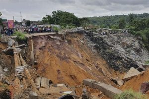 மணிரத்தினத்துடன் கமல் – சிம்பு கூட்டணி!! உச்சகட்ட மகிழ்ச்சியில் ரசிகர்கள்.. படம் வேற லெவல்தான்