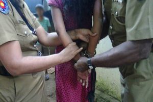 சமையல் வீடியோக்களை பார்த்து உணவுகளை தயாரிக்கும் ரோபோ!