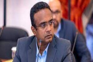 நாட்டை கைப்பற்ற போட்டியிடும் எதிர்கட்சிகள்  : காட்டமாக விமர்சித்த ருவான் விஜேவர்தன!