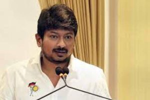இளம்பெண்ணை அடிமையாக்கி பலருக்கு விருந்தாக்கிய விவகாரம்; ஜேர்மன் பெண்ணுக்கு தண்டனை விதிப்பு