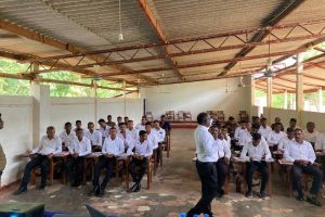பில்கேட்ஸின் அலுவலகத்தில் நேர்காணலின் போது பெண்களிடம் ஆபாச கேள்விகள் கேட்கப்பட்டதாக குற்றச்சாட்டு!