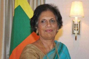 பாகிஸ்தானில் பள்ளத்தில் வீழ்ந்த பேருந்து : 9 பேர் பலி!