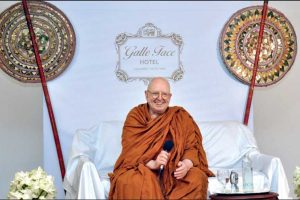 விபத்து நடந்தாலும் சர்வானந்த் – ரக்‌ஷிதாவிற்கு டும்டும்டும்….!!