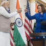 திருப்பதி அருகே செம்மரக்கட்டைகள் கடத்தலில் ஈடுபட்ட 4 தமிழர்கள் உட்பட 9 பேர் கைது