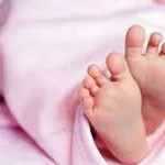கனடாவில் குடியிருப்பு ஒன்றிற்கு தீ வைத்த இரு பெண்கள்