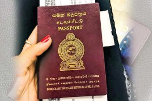 இலங்கையில் யுவதியின் உயிரை பறித்த கோர விபத்து