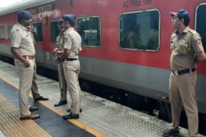 வயிற்று வலியால் உயிரிழந்த சிறுவன்