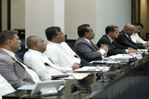 அமெரிக்கா செல்லும் சீனர்களுக்கு எச்சரிக்கை விடுத்துள்ள சீனா!