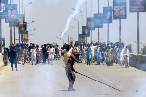 உற்பத்தி குறைபாடு!! கார்களை திரும்பப் பெரும் டொயோட்டா