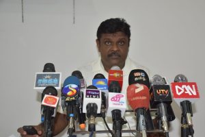 அதிபர் கிம்முடன் ரஷ்ய பாதுகாப்புத்துறை மந்திரி ஷெர்ஜி ஷோய்கு சந்திப்பு