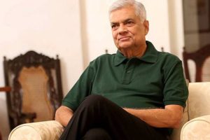 திருப்பி அடியுங்கள் : அது சட்டத்திற்கு உட்பட்டதே – மனோ!