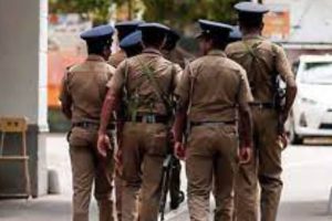 குருநாகல் பகுதியில் காட்டை பற்ற வைத்த காதலர்கள்!