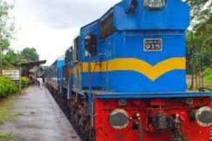 வெஸ்ட் இண்டீஸ் அணிக்கு 153 ஓட்டங்கள் இலக்கு