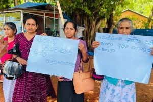 பாகிஸ்தானில் இடம்பெற்ற வீதி விபத்து; எழுவர் உயிரிழப்பு!