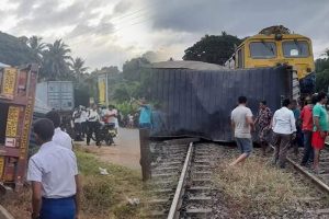 இரகசியமாக AI அம்சத்தை உருவாக்கும் ஆப்பிள்? வெளியான இரகசியம்