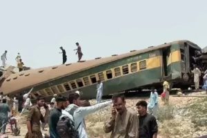 பறிபோகும் அரச பணியாளர்களின் வேலை!