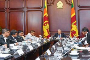 வட கொரியாவில் பட்டினி கிடக்கும் மக்கள் – வெளியான அதிர்ச்சி தகவல்