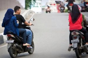 வாகன இறக்குமதிக்கு அனுமதி வழங்குமாறு மீண்டும் கோரிக்கை!