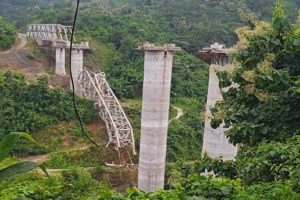 பிரான்சில் சில பகுதிகளுக்கு சிவப்பு எச்சரிக்கை