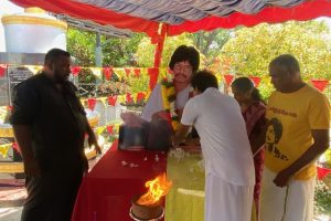 கனடாவில் இந்திய கொடியை எரித்து போராட்டத்தில் ஈடுபட்ட காலிஸ்தான் ஆதரவாளர்கள்