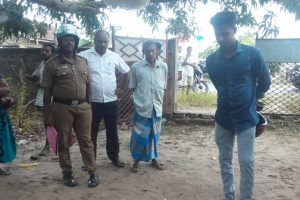 பேருந்து விபத்தில் சிக்கி 21 மாணவர்கள் வைத்தியசாலையில்