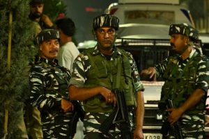 ஸ்பெயினில் பெண் ஊடகவியலாளருக்கு நேரலையில் நடந்த சங்கடம் (வீடியோ)