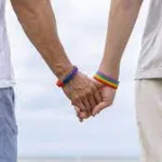 அரசு பள்ளியில் மயங்கி விழுந்து மாணவி உயிரிழப்பு..! வீடியோ வெளியிட்ட சகோதரன்