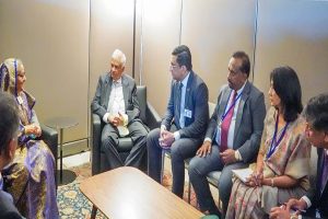 அணு ஆயுதங்களை வைத்திருக்க பயங்கரவாதிகளுக்கு எந்த உரிமையும் இல்லை: ஜெலன்ஸ்கி