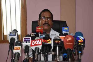 இலங்கையில் அத்தியாவசிய சேவையாக்கப்படும் புகையிரதசேவை!