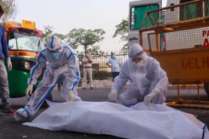 திருமணத்திற்கு தயாராகும் தேவதூதர்களுடன் தொடர்பு கொள்ளக்கூடிய இளவரசி