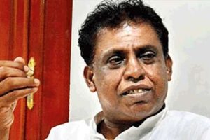 கனடாவில் உயர்நிலைப்பள்ளி ஆசிரியரின் மோசமான செயல்..!